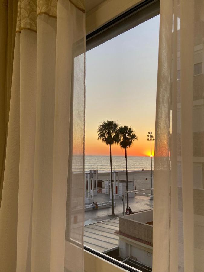 Apartamento Reformado Con Vistas Al Mar กาดิซ ภายนอก รูปภาพ